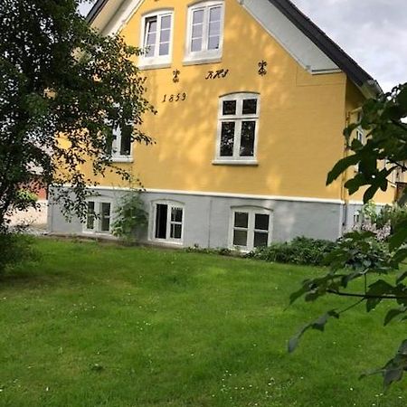 Allesø Gl. sognefoged gård Odense Eksteriør bilde
