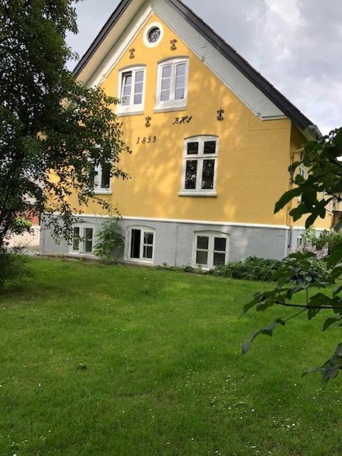 Allesø Gl. sognefoged gård Odense Eksteriør bilde