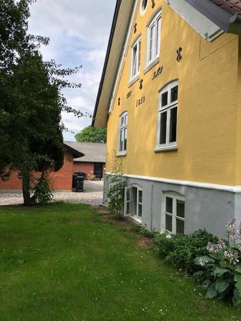 Allesø Gl. sognefoged gård Odense Eksteriør bilde
